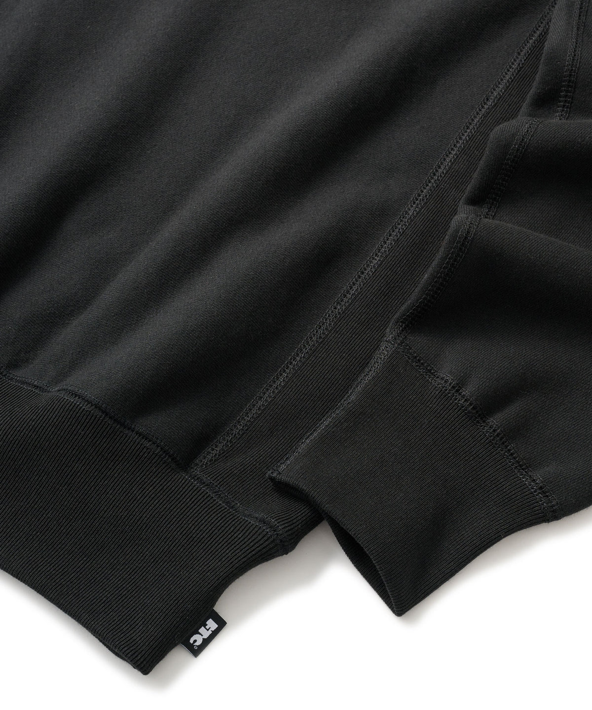 FTC SMALL BOX LOGO CREWNECK SWEATSHIRT