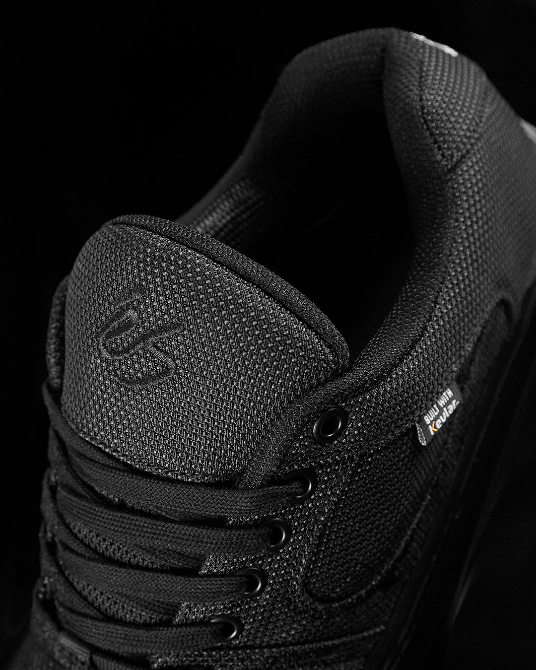 ES KEVLAR ACCEL (BLACK)