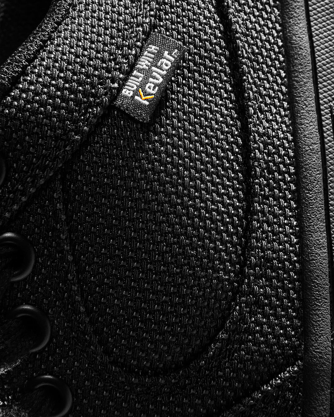 ES KEVLAR ACCEL (BLACK)