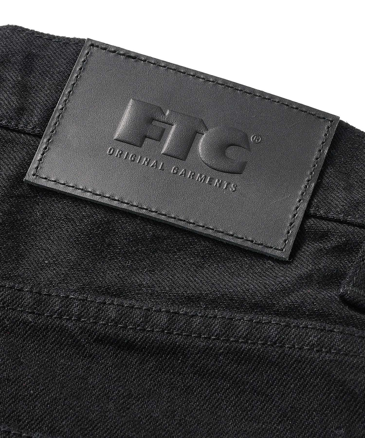 FTC EMB JEAN (BAGGY FIT)